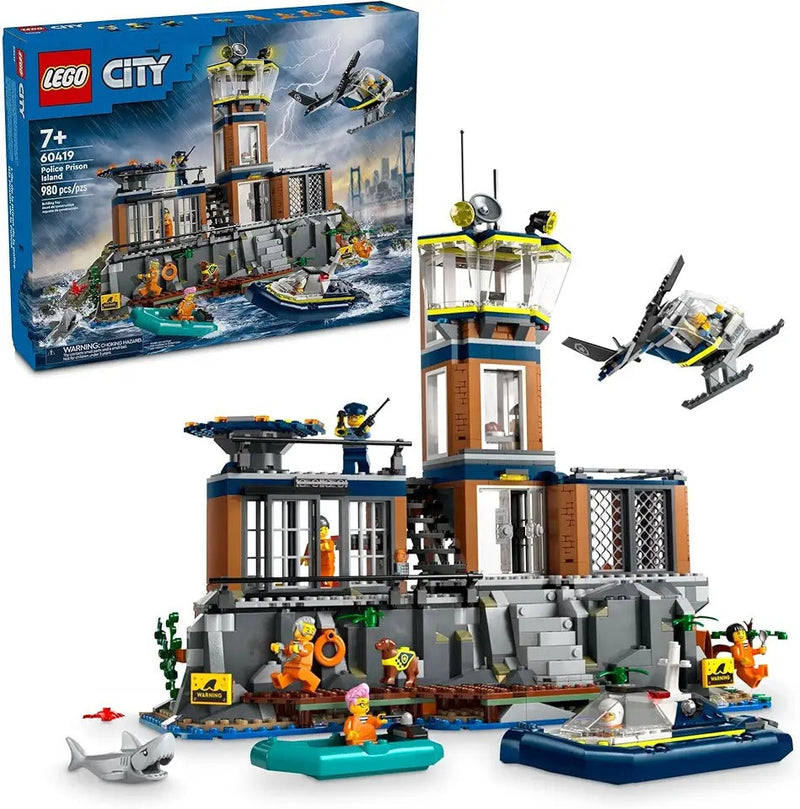 LEGO Scary Pirate Island GWP Building Set (40597, 214 pcs)